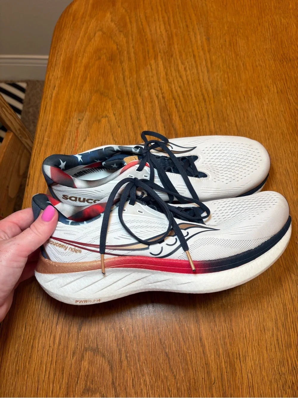 Saucony Ride 18 American Flag 4th of July Running Shoes Men’s 9